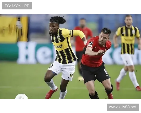 阿贾克斯欧战竞争力恢复状况：面临竞争压力，对球队表现造成影响