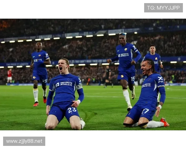 切尔西遭遇转会禁令危机,影响新赛季争冠形势与球队补强策略调整 切尔西遭遇转会禁令危机,影响新赛季争冠形势与球队补强策略调整